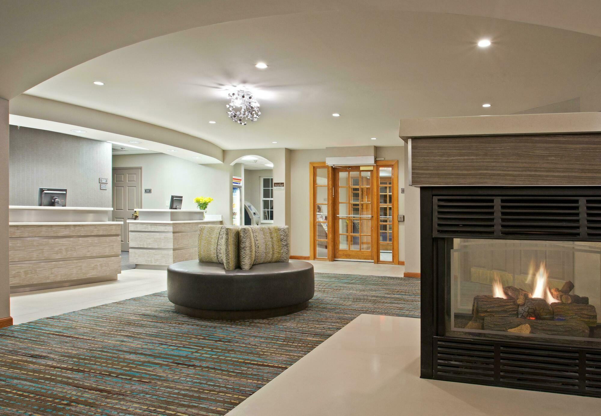 Residence Inn By Marriott Pittsburgh Airport Robinson Township  Interior photo